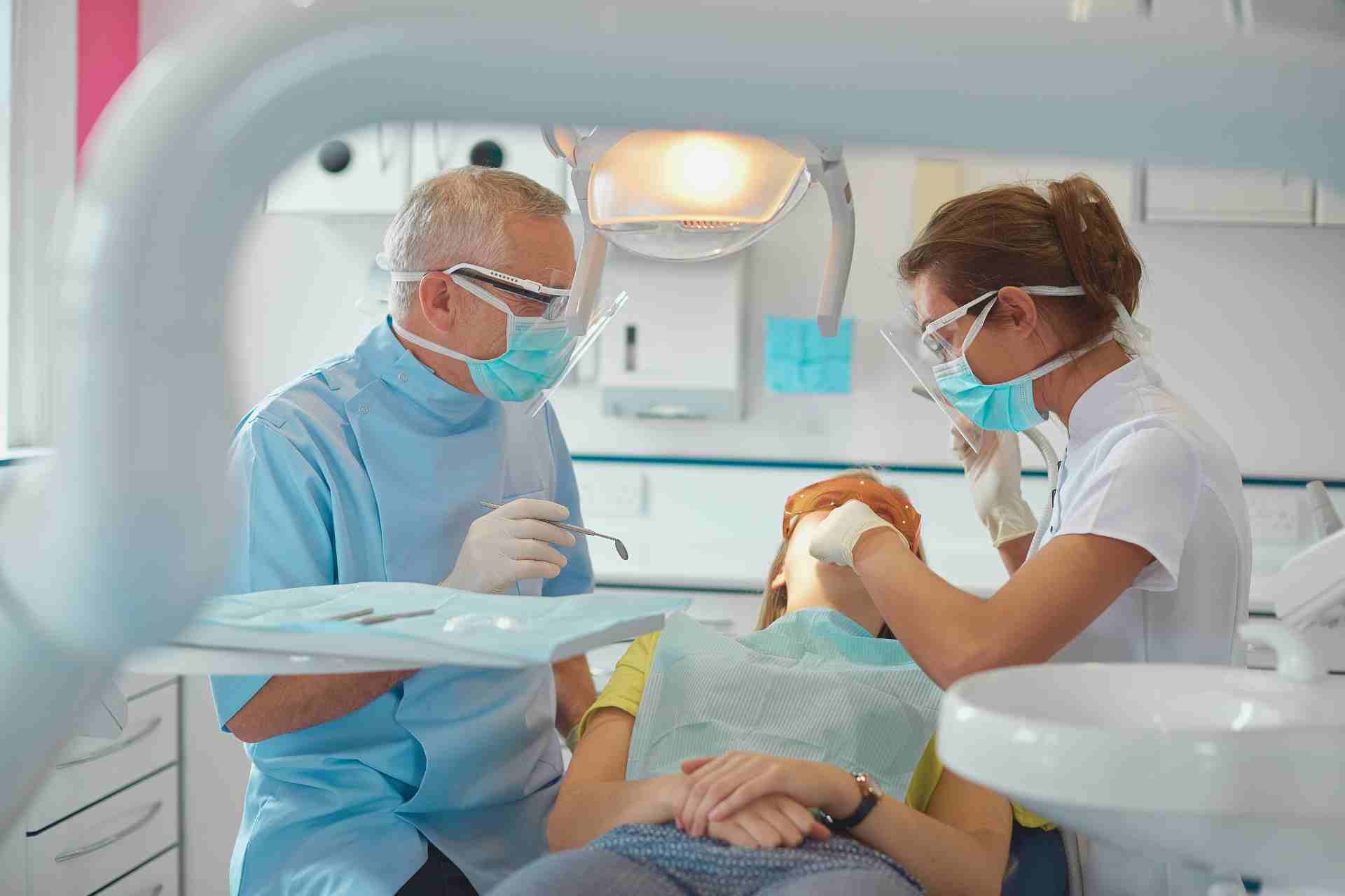 Dentist in Lake Station, IN